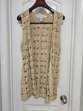 Style New York - Vtg Style Granny Square Beige Crochet Sleeveless Tunic Vest